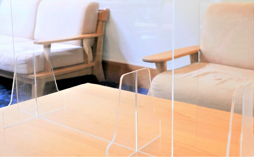 業務用のアクリルパーテーション